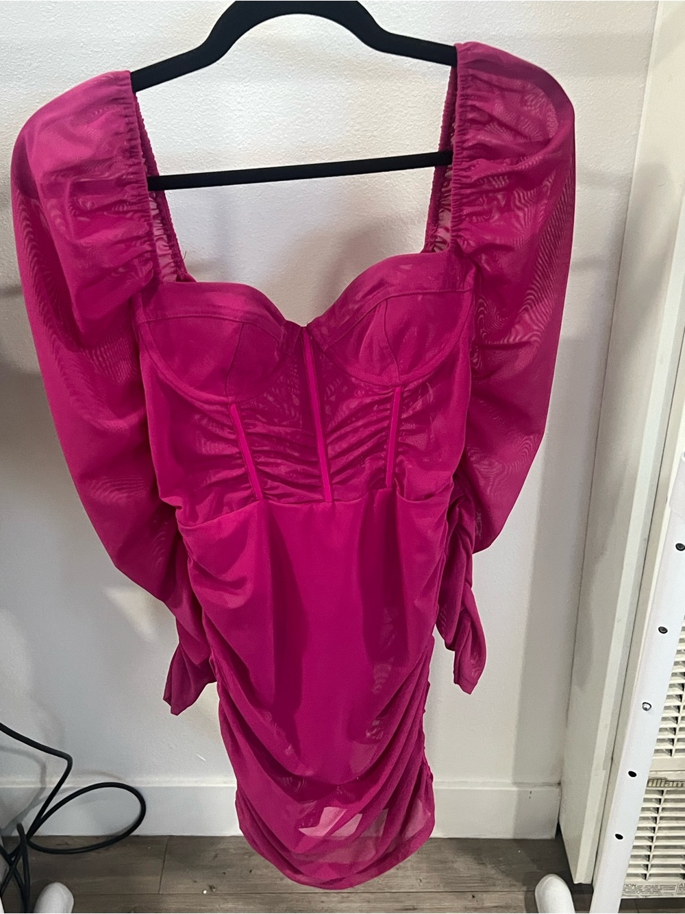 Oh Polly Hot Pink Puff-Sleeve Bodycon Mini Dress